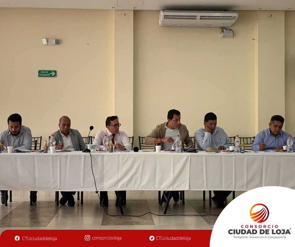 Socializamos con los concejales electos del cantón el accionar de los transportistas de la ciudad.
Los ediles conocieron procesos, planificación y ejecución que realiza la entiedad en pro de mejorar la calidad del servicio urbano🚌