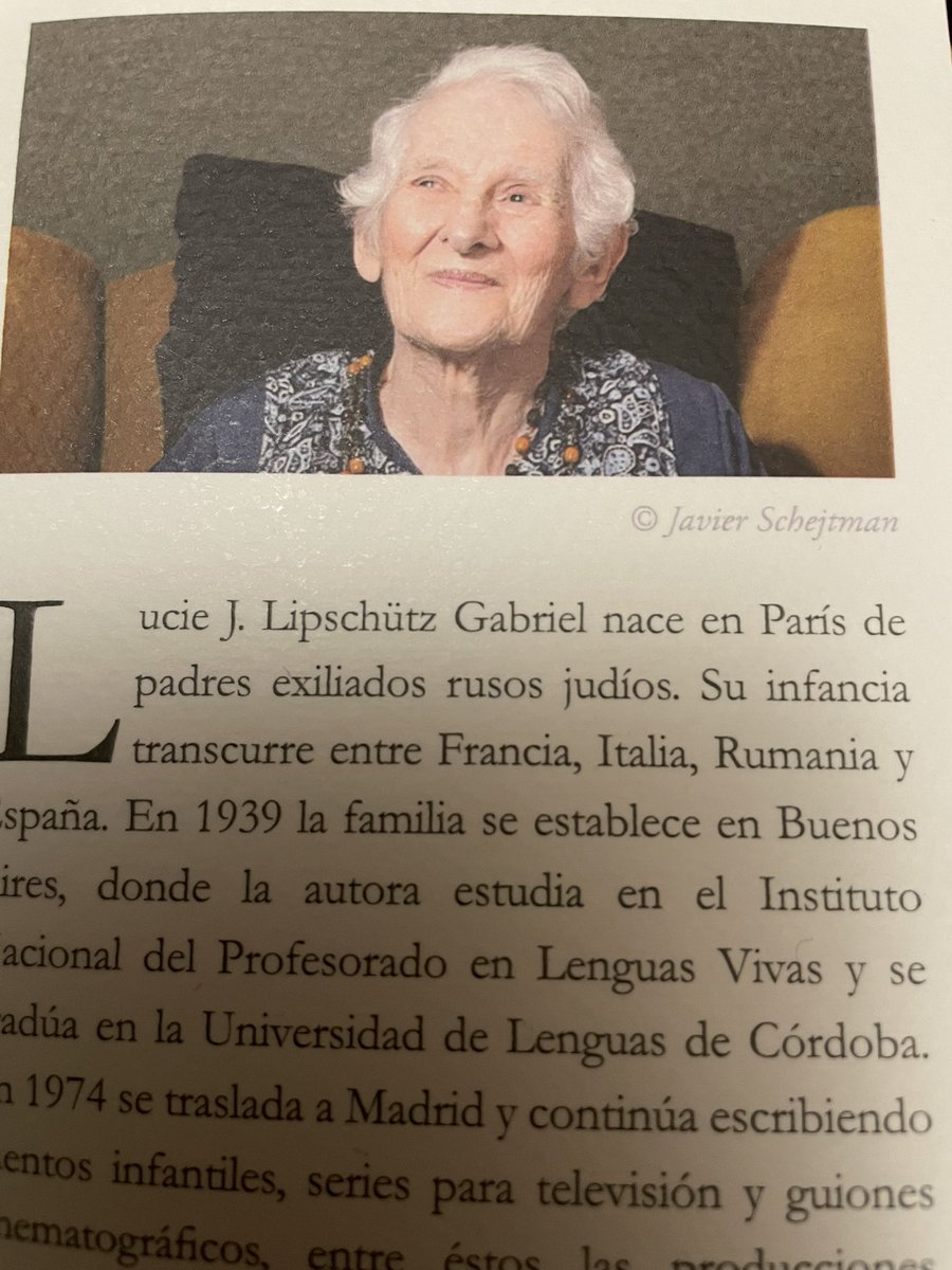 MashaGabriel's tweet photo. Mi mamá, Lucie J. Lipschutz de Gabriel, escritora, traductora, dramaturga y guionista, falleció esta mañana en Madrid, rodeada del amor de su familia, a los 94 años de edad.
Deja mucho amor detrás.
Gracias, en nombre de toda la familia, a tantas muestras de afecto. https://t.co/nedLd1mSPd