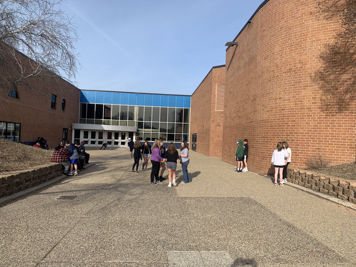 trapperthrives's tweet photo. Welcome back WildCats! We missed you! https://t.co/qjZ49c4mGE