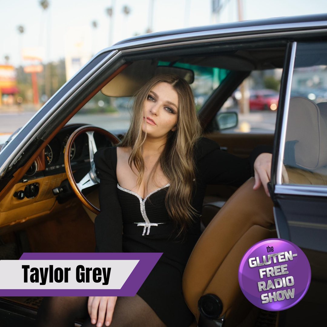 🔹 TODAY'S GUEST 🔹 We're welcoming @iamtaylorgrey back into the Interview Lounge tonight! She's got a new album out now, called #TwilightHour ✨ So we'll hear about that, music therapy, & her fairytale plans for the future! 📻 @Hits96Radio 8:25 - 8:45pm EST