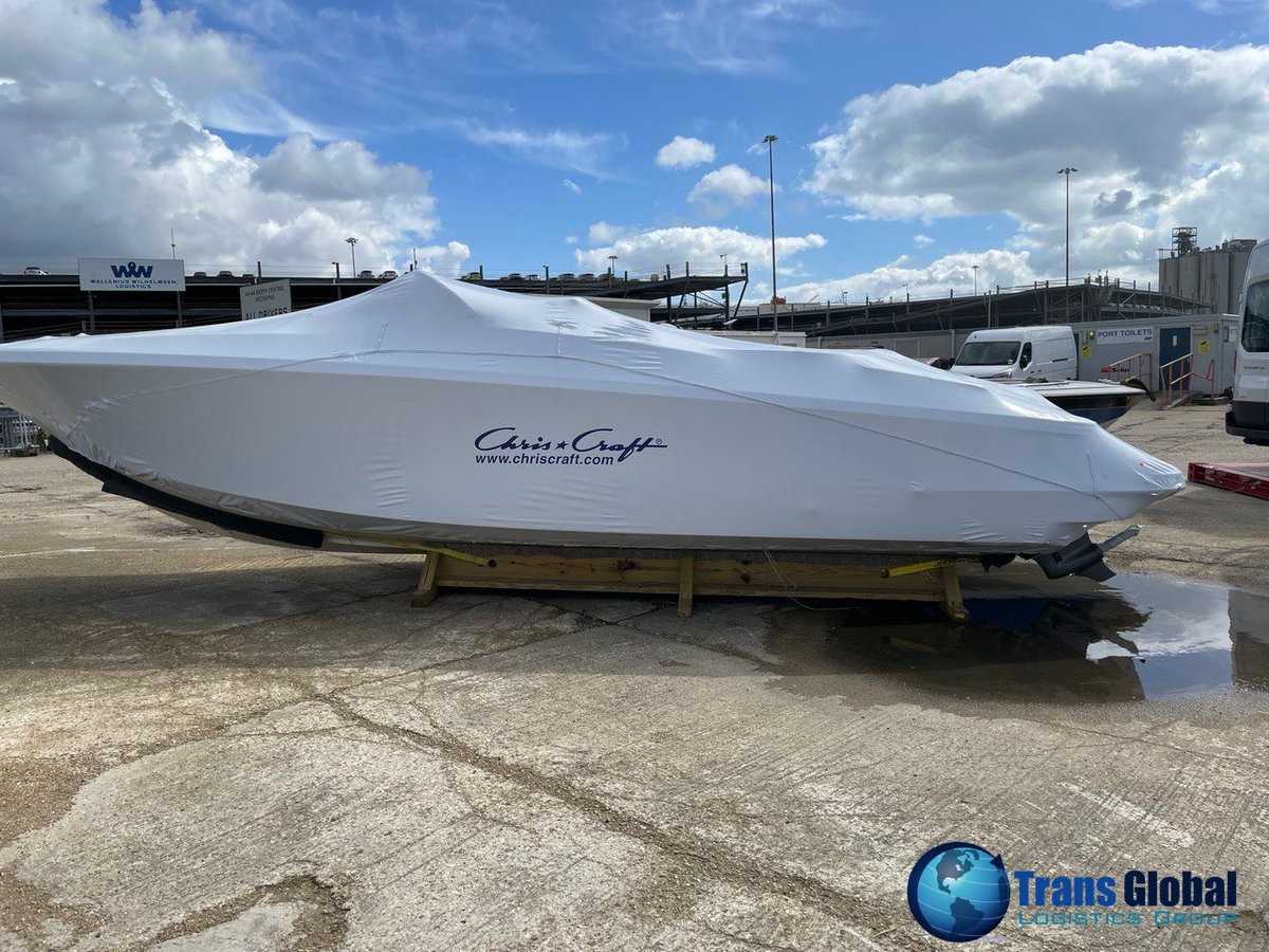 TRANSGLOBALAUTO's tweet photo. Ready for #boatseason? 
A stunning #ChrisCraft boat transported by our Trans Global team from USA to UK. Decades of experience in the #logistics industry and the amount of work we put to perfect our #shipping methods make us your most reliable choice for your #transporting needs. https://t.co/37FjVAxq61