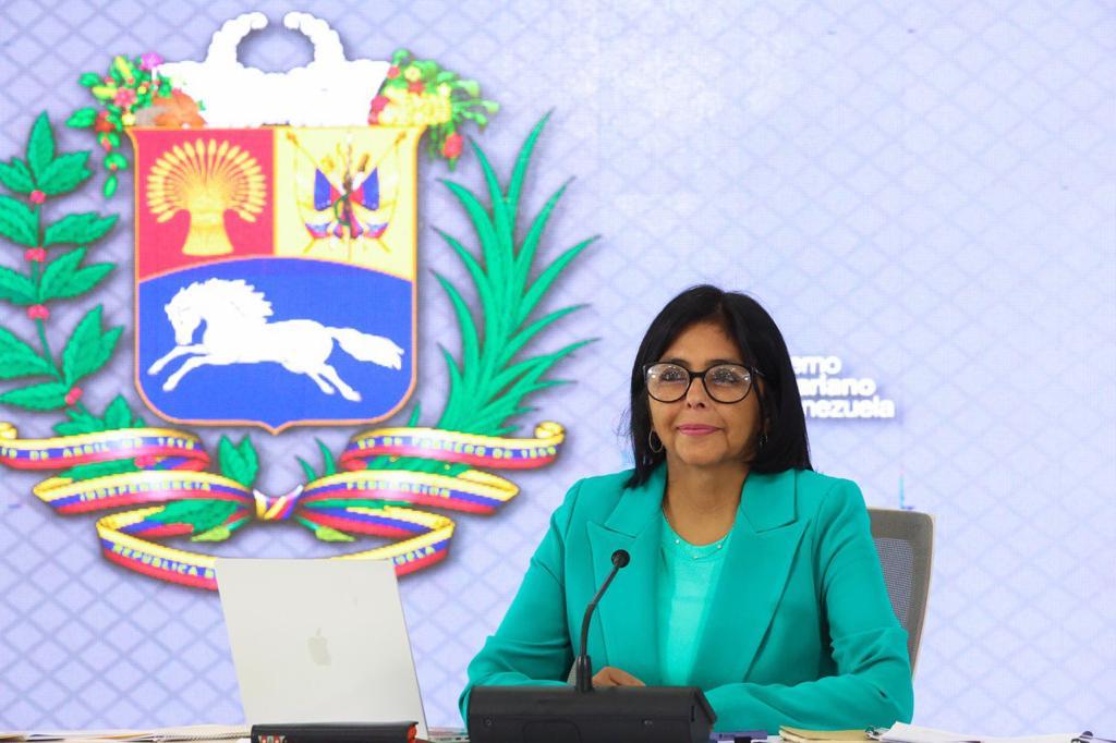 ViceVenezuela's tweet photo. #EsNoticia || Cumbre Antiinflacionaria | Vicepdta. @delcyrodriguezv: Venezuela puede ser punto de apoyo para una solución estructural al problema de los alimentos en nuestra región.    

#12Abr     

Leer más: https://t.co/XHdEfqKU7v https://t.co/pGJPRaaWjL