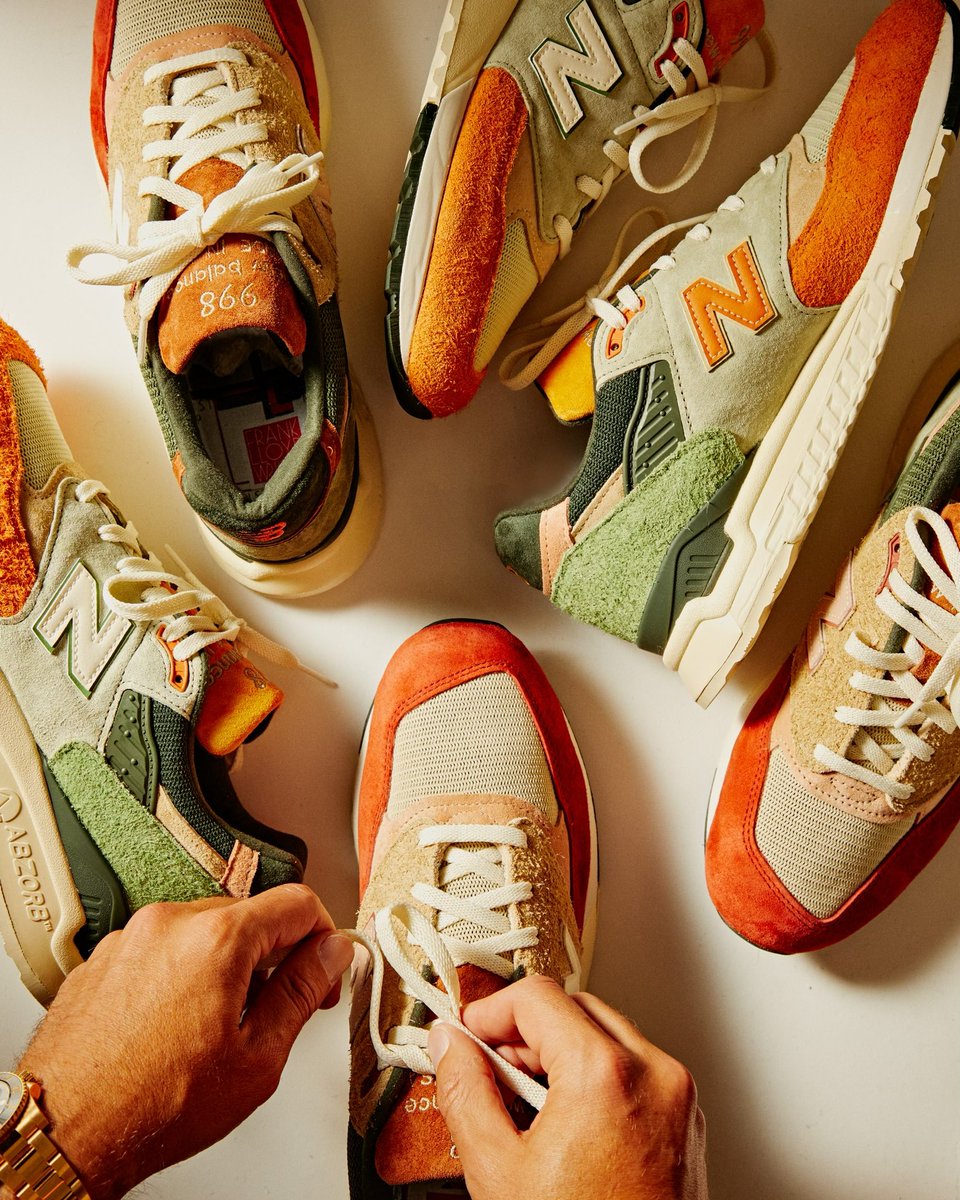 RF &amp; Frank Lloyd Wright Foundation for the New Balance 998 - Broadacre City. Two colorways inspired by the legendary architect’s concept. In celebration of the 998’s 35th anniversary. More info here, instagram.com/p/Cq5g5uvPUer/…