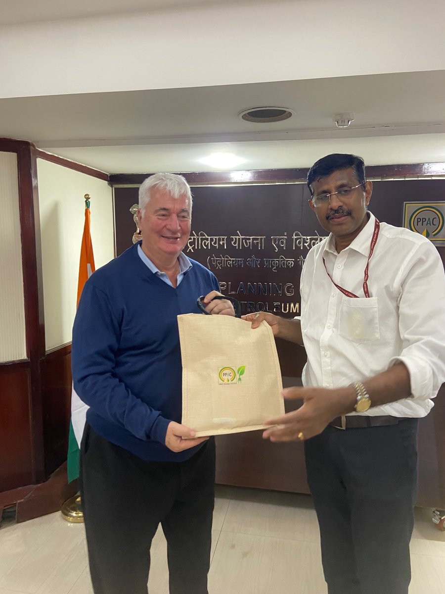 Petroleum Planning & Analysis Cell, MoPNG, GoI tweet media