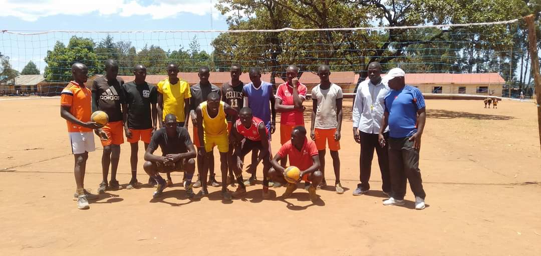 Trans_NzoiaGov's tweet photo. Excitement is brewing in Transnzoia County as they scout for fresh talent ahead of the KYISA games. Two teams, football and volleyball, are being prepared to bring home the gold! Stay tuned for updates on these rising stars. #KYISA #TransnzoiaCounty #SportsTalent #Grassroots https://t.co/2p7KL4WVDE