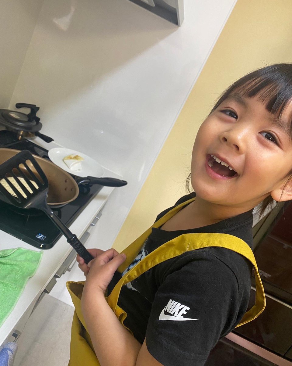 MasakiHayamizu's tweet image. 4月9日に娘の稀子が4歳になりました🌸

誕生日2日前から高熱を出しましたが当日はなんとか下り無事誕生日を迎えました😌

赤ちゃんの時よりもだいぶとシュッとしてきましたが相変わらず大きいです🤣

今後ともよろしくお願いします👍

#稀子
#きこ
#kico
#4歳
#誕生日
#4月9日
#107cm
#19kg