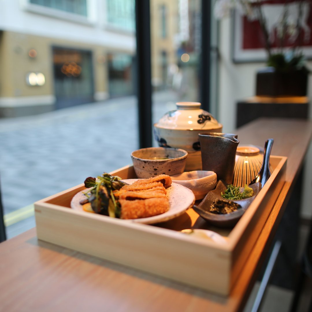 EngawaLondon's tweet photo. Weather forecast at Engawa London; 100% chance of great food and satisfied cravings! How's your Tuesday evening looking? Why not order in for dinner tonight! https://t.co/aif1MLBRPG