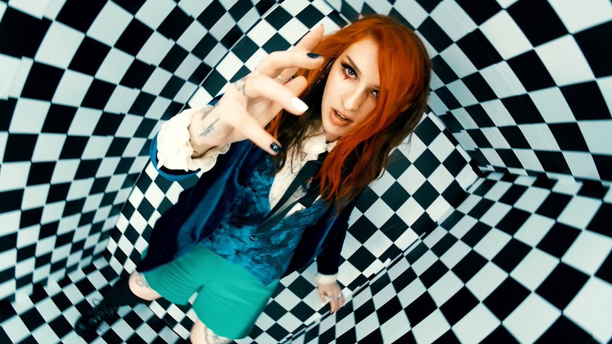 mothicAI's tweet image. New game. I started with an image, asked midjourney to describe it, then fed its own prompts back to it. From @dearmothica 's 'Funhouse' video