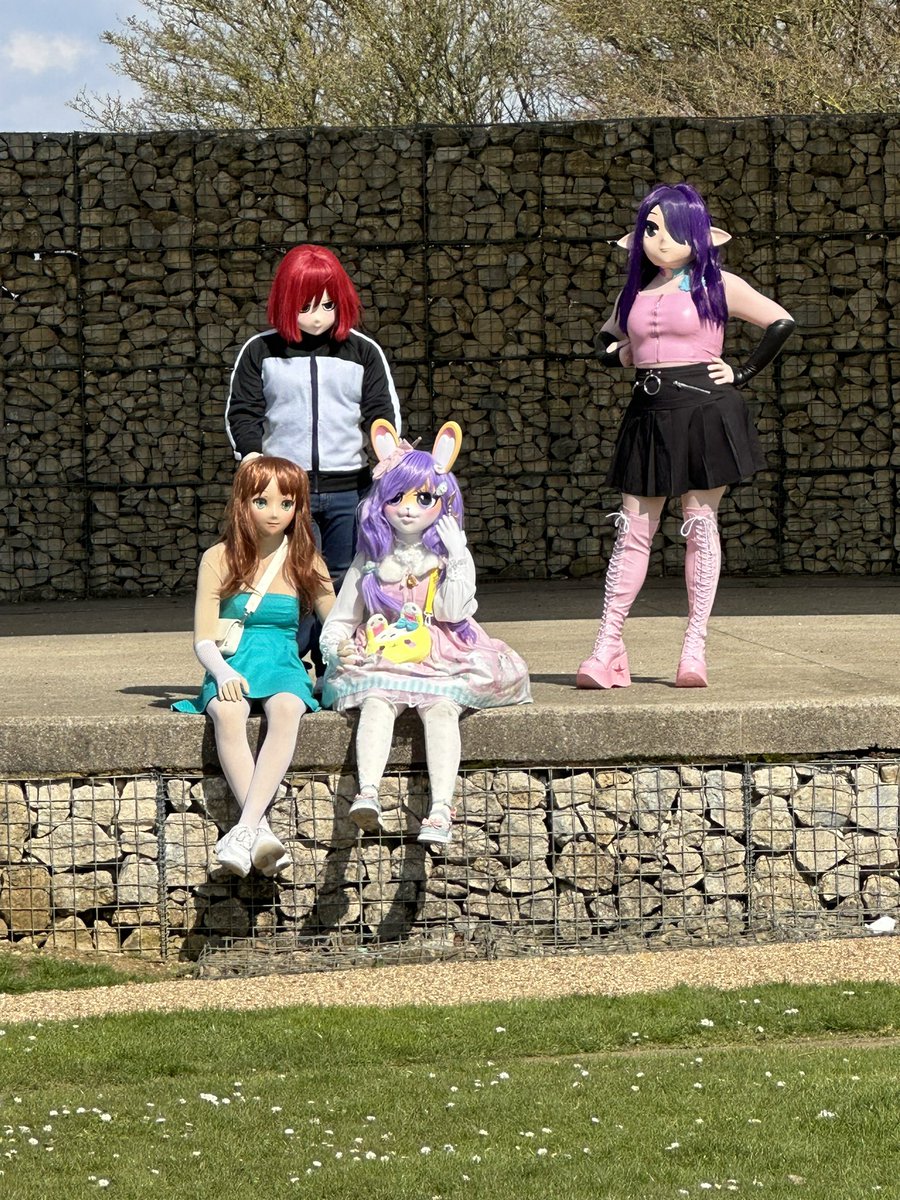 KigJojo's tweet photo. I finally was able to to be apart of a UK Kig meet and it was very fun and I’m glad to be apart of it 😊❤��� https://t.co/e5s2uRd9BD