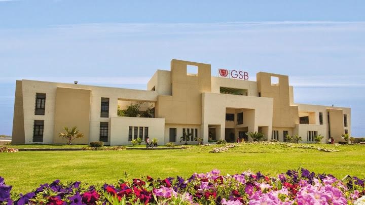 kareenajoshi6's tweet photo. The aim of the college, for the individual student, is to eliminate the need in their life for the college; the task is to help them become a self-educating individual. #collegelife  #lifeatgsb https://t.co/XURWKIGED9