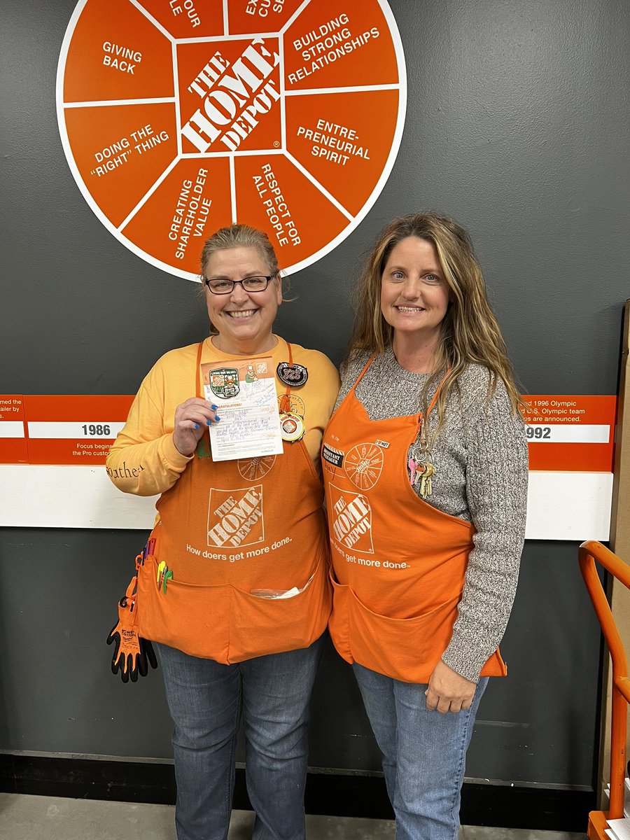 Congratulations to Robin at the Service Desk for multiple mentions on the VOC and setting the bar for Excellent Customer Service at 8412! <a href="/hollytate122/">Hyperliquid</a> <a href="/cole91960676/">Cole SM at Clayton Home Depot 8412</a> <a href="/AmiRumsey/">AmyRumsey@THD#8412</a> <a href="/RoperShania/">Shania Roper</a> <a href="/Ben_Heinze/">Ben Heinze</a> <a href="/kimberleybeach/">Kimberley</a> <a href="/Shanda668/">Shanda66_#8412</a> <a href="/QuilliamsJaden/">Jaden Quilliams Shirley #0152</a>