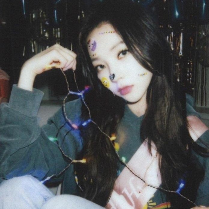theghxtins's tweet photo. Hoje é o aniversário da nossa guitarrista, que completa 26 anos! Feliz aniversário, Kali 💜

#HappyKALIDay https://t.co/BDNhIKfkFv