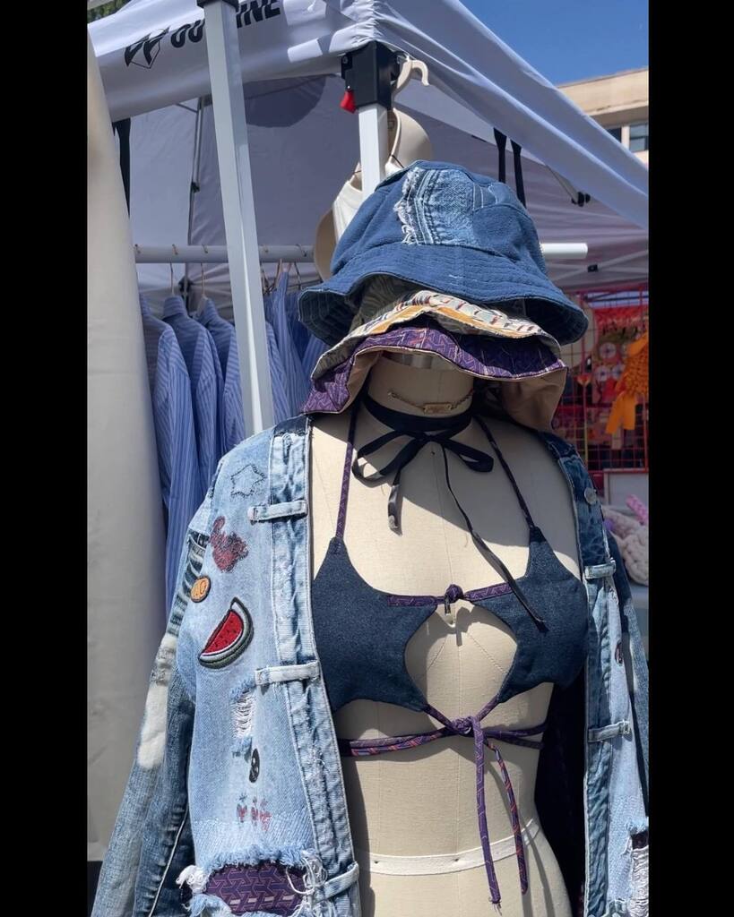 druhseenuh's tweet photo. Star Bandeau ⭐️ 

This star bra top / bikini top is handmade  with love and cares. 
Made from upcycled denim and vintage kimono. 
The adjustable long straps can create many different looks. Additional straps for longer straps available ;)

#bestsellers #upcycledclothing #fes… https://t.co/LFBpA7cbZq