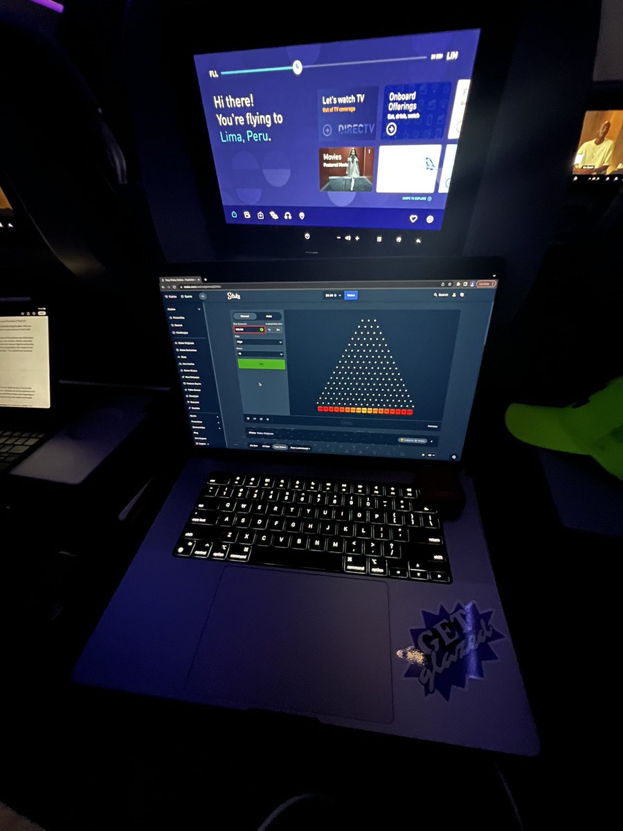 jholano_'s tweet photo. Have you ever heard of @Stake on a plane? 😂 can’t buy any eth since the wifi is bad . If you want to send an early bonus let me know lol 🙌🏼 https://t.co/afwkVQVz7E