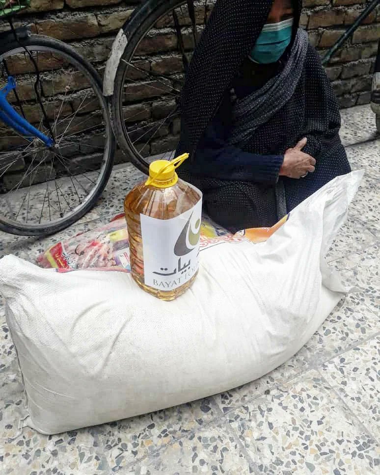 bayatfoundation's tweet photo. Bayat Foundation Ramadan Distributions continued in the 13th District of Kabul City. Rice, flour, and oil were distributed to 120 families. https://t.co/oInW3kL0aG