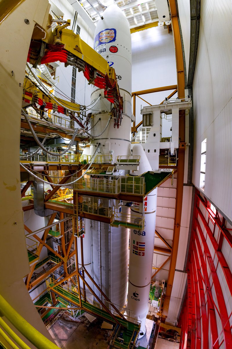 #DestinationJupiter: the @Ariane5 rocket carrying @ESA_Juice is complete and ready for rollout at <a href="/EuropeSpacePort/">Centre spatial guyanais</a>. Flight #VA260 is set for launch on 13 April at 13:15 BST/ 14:15 CEST.  See how to watch live 👉  esa.int/Science_Explor… (pics: ESA/M. Pédoussaut)
