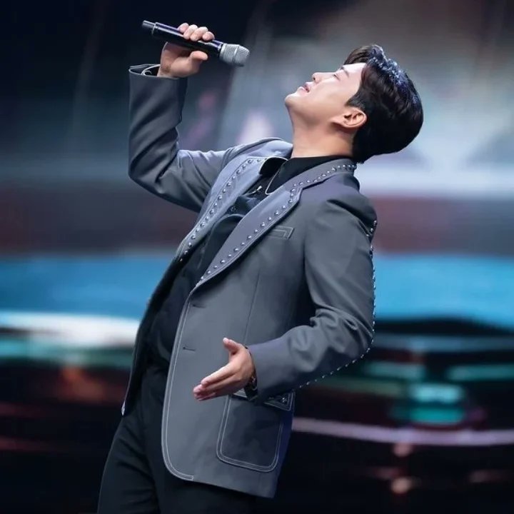 <a href="/MnetKR/">Mnet</a> 우리들의 영원한 별님 #김호중 댄싱머신의  포텐댄스 기대할게요 
시청률 포텐터지길 바래요 😊
#김호중 #너목보10 #울림포텐 #포텐댄스 #너목포텐챌린지 #시청률요정김호중 #kimhojoong #TVAROTTI #시청률포텐