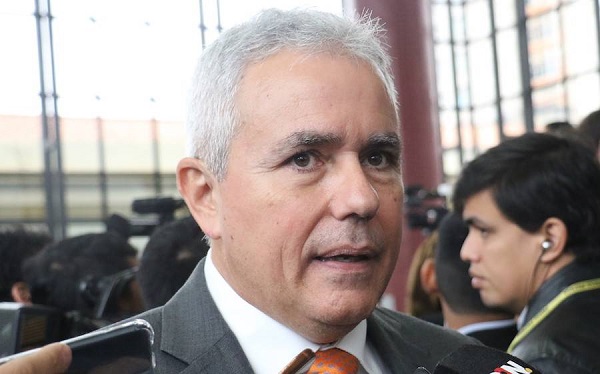 #ElPaisAhora 🎙️ Hemos dialogado con el Sen. <a href="/fidelzavalapy/">Fidel Zavala</a> , uno de los proyectistas de la iniciativa parlamentaria que busca la reforma y modernización de la Policía Nacional.👇