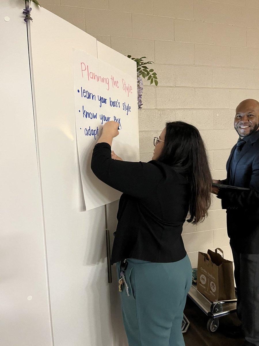 Jess_LopezG0323's tweet photo. Our future principals planning to lead through the first 90 days, thinking with the STARS ⭐️, & the best ways to communicate and collaborate with our leaders! @AISD_LD @BHosack23 @denishapresley @JBG_529 @MissMaldonado22 https://t.co/yWVXSDL98M