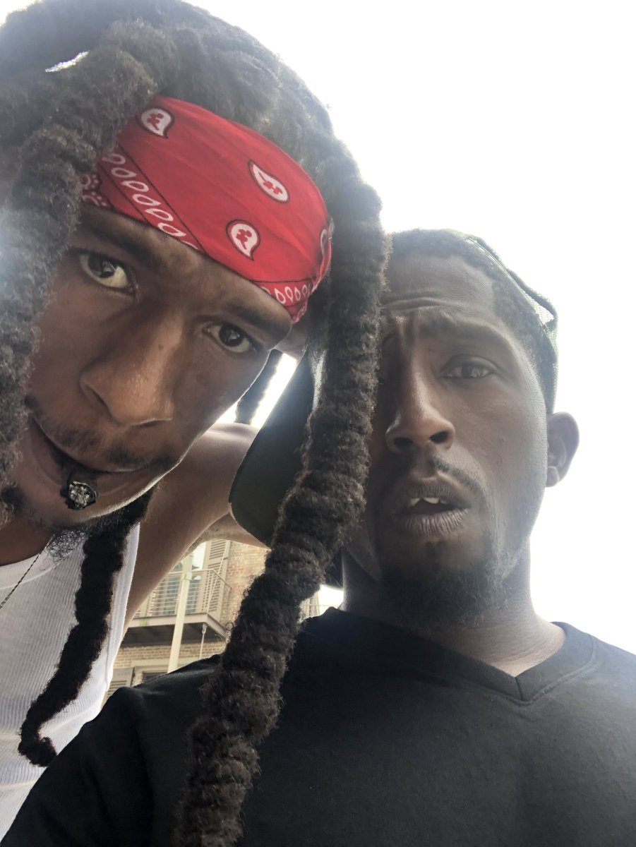 DollaBill414's tweet photo. Today Is Spilz Day..🗣ALL DAYYY💪🏿
#TheBiggestBash
#BashMoneyRecords
#StillTakinOver
#IssaHoliday https://t.co/jBE6o4smcf