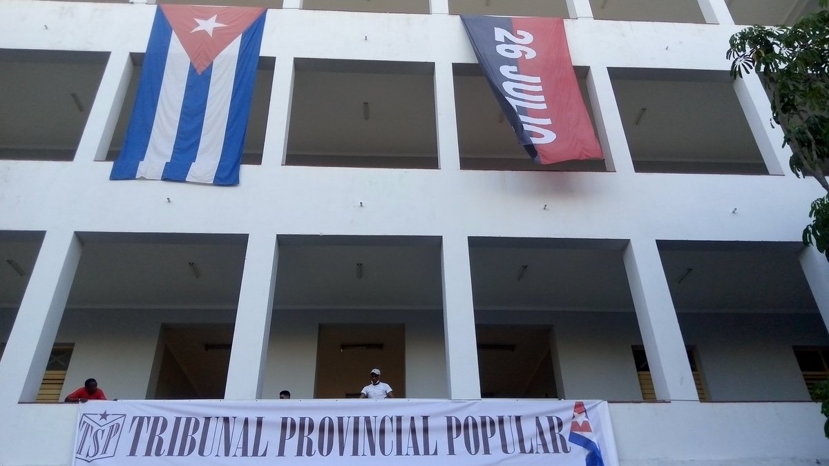 YipsyPedreira's tweet photo. 📢Una mañana de júbilo.🎈 🎶🎶🎶🎈
📍Plenaria Provincial SNTAP por el 1ro de Mayo. "A la Patria ✋🤚 y ♥️"
📍Colectivo Distinguido Nacional.
Las 👏👏👏👏👏para mí tropa de @TppSantiagocuba
@TSupremoCU 
#SantiagodeCuba
@Yanet15617667 
@rene_berenguer 👇 https://t.co/hoOO3nySPH