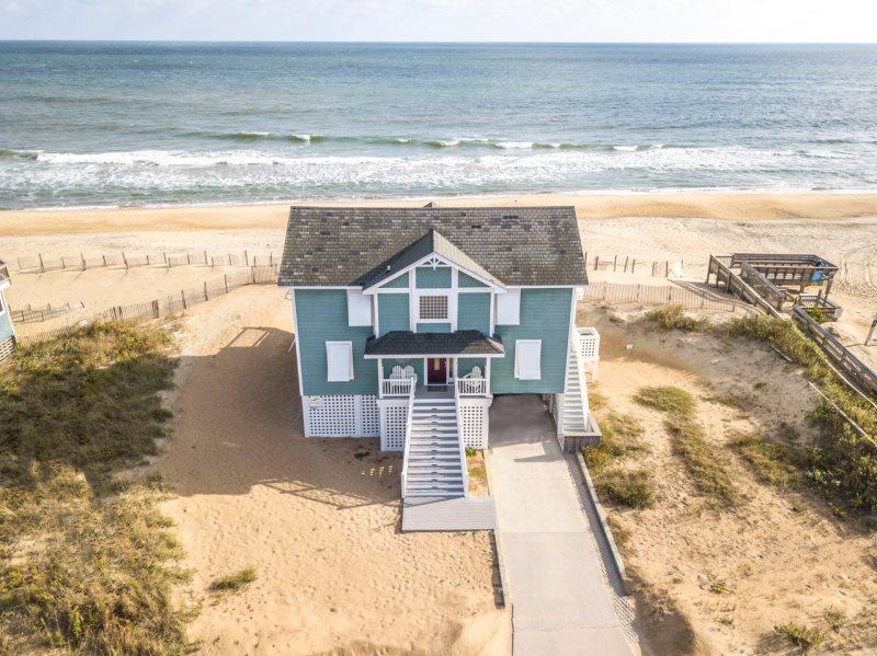 SeasideVacation's tweet photo. FRAGILE MAGIC, a , 4-bedroom, OCEANFRONT, Outer Banks vacation rental had a last minute cancellation for the week of 4/15-4/22. 
BOOK NOW: https://t.co/KGcXhQBRaQ
🐬 4-Bedroom, Oceanfront, In Kitty Hawk
🐬 Hot-Tub
🐬 Ocean Views
🐬 Private Walkway To The Atlantic
#outerbanks https://t.co/AX6AG6ARUU