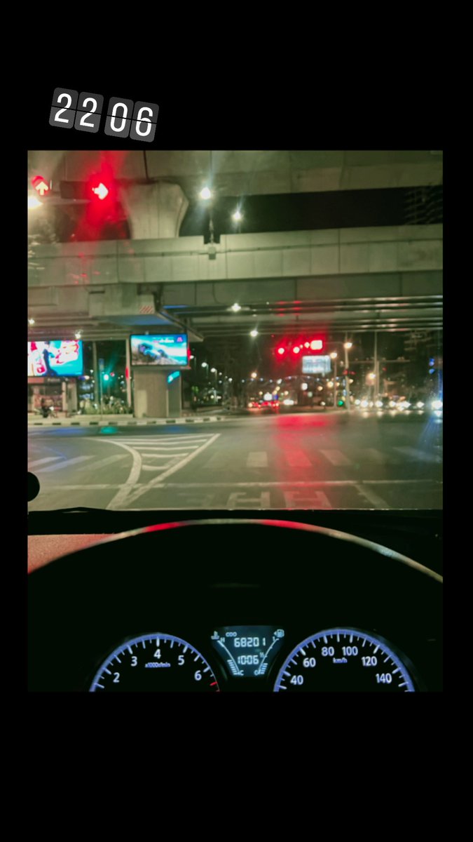 baixyzxp's tweet photo. ชีวิตกลางคืน https://t.co/6h2wqVxQxb