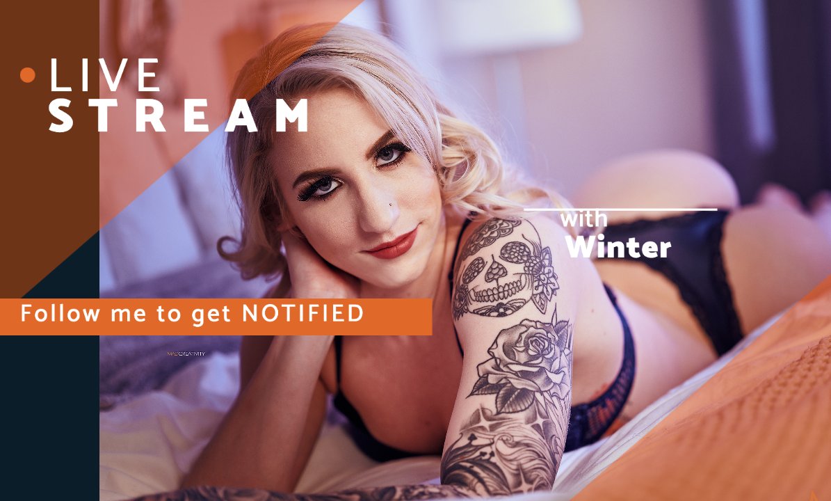 LiveCamShows tweet media