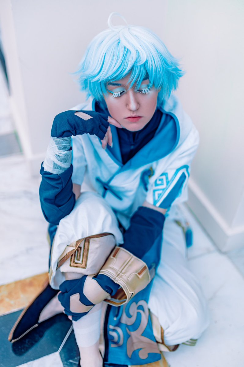 Chongyun ❄️

pc by @kassarilla.jpg
wig by <a href="/ZaVarkaWorkshop/">ZaVarka_Team</a> 

#chongyuncosplay #chongyun #chongyungenshin #cosplay #cosplaymakeup #crossplay #genshinimpact #genshinchongyun #genshin