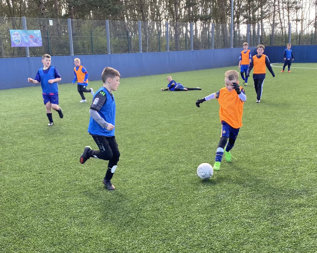 Atkin442's tweet image. Excellent day @Blyth_TownFC U8/9’s squad coaching day 👏👏👏 great to see players from 5 different teams socialising. #Funenvironment