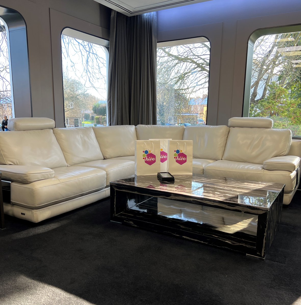 HiveWakefield's tweet photo. Take a seat in our luxurious boardroom 🤩

Our facilities never fail to impress 🙌 https://t.co/4AfEpEtT86