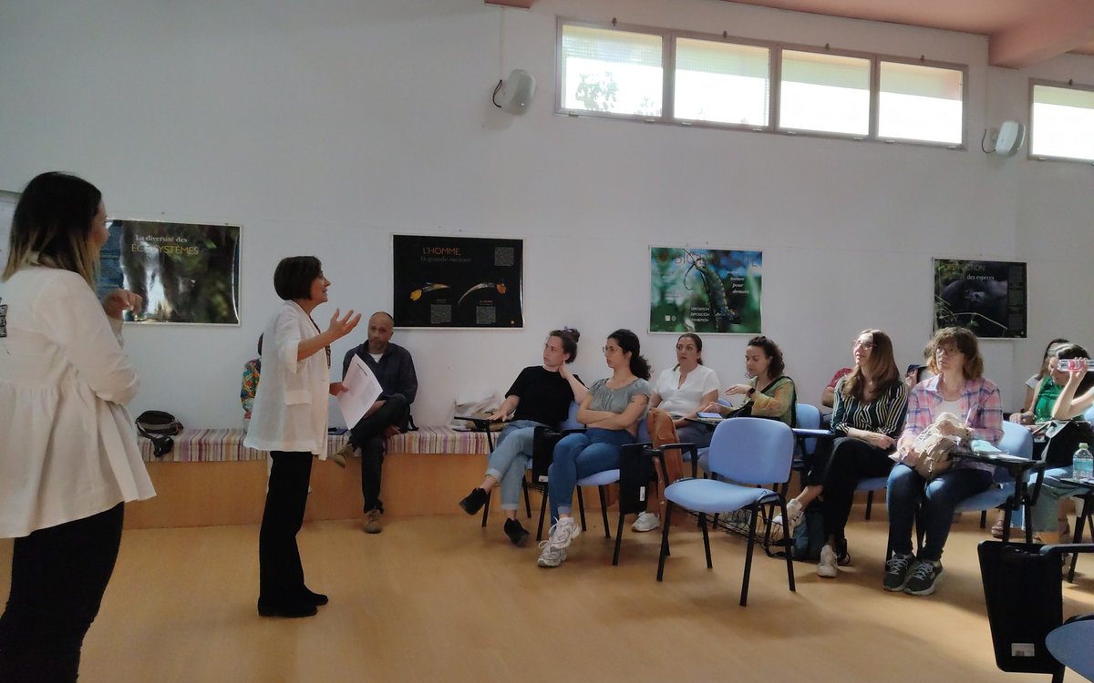 JOSJmperezj's tweet photo. Formación com Monserrat Vilà en el CEP de Castilleja de las maestras/os de Los colegios @VicenteCeip
@CeipPurisima @CeipFeliu @VicenteCeip ceip Mosaico ceip Josefa Frías ceipFco. Giner de los Ríos @cepcastilleja @EducaAnd @educaciongob @asociacionredes https://t.co/kVWrcXLKTB