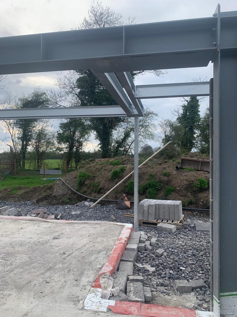 steelyman10's tweet photo. The final part of steelwork for this particular house. Contact me with any enquiries in relation to steelwork requirements for house construction. #rossdrumengineering #cecertified #steelfabrication #housesteel #steelstructures #steelconstruction https://t.co/qJi73T7FUZ