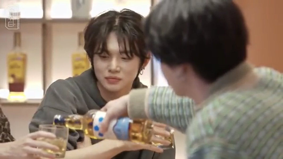 BTSARMY Kitchen & Bar⁷ (SLOW) tweet media