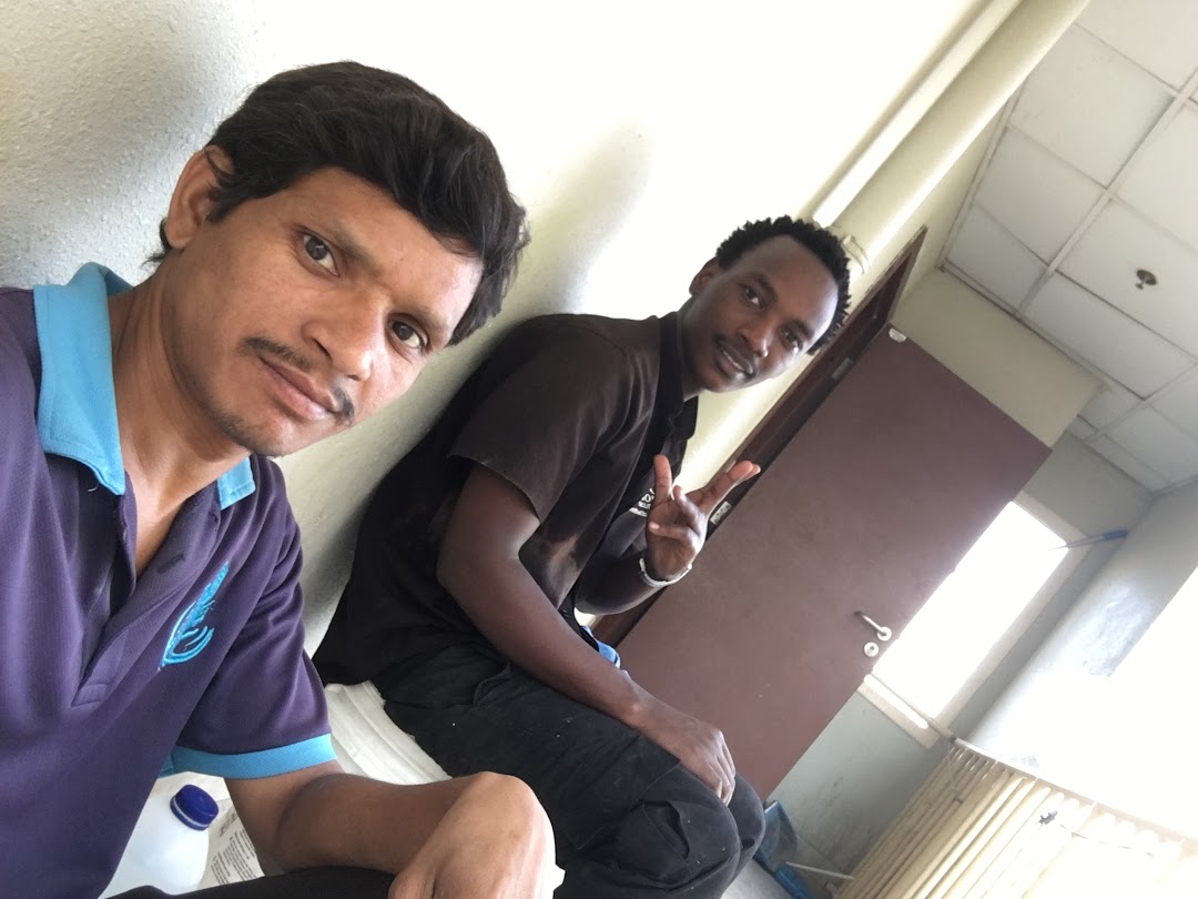 ⓐⓖⓐⓑⓐ (@mac_agaba) on Twitter photo <a href="/DrSJaishankar/">Dr. S. Jaishankar</a> <a href="/IndiaEximBank/">India Exim Bank</a> I worked with this Indian guy for 3months. He taught me how to eat tobacco mixture with white coloured flour-like things(ssuna) It was damn cool. He was like a brother to me. <a href="/DrSJaishankar/">Dr. S. Jaishankar</a> <a href="/IndiaEximBank/">India Exim Bank</a> I worked with this Indian guy for 3months. He taught me how to eat tobacco mixture with white coloured flour-like things(ssuna) It was damn cool. He was like a brother to me.