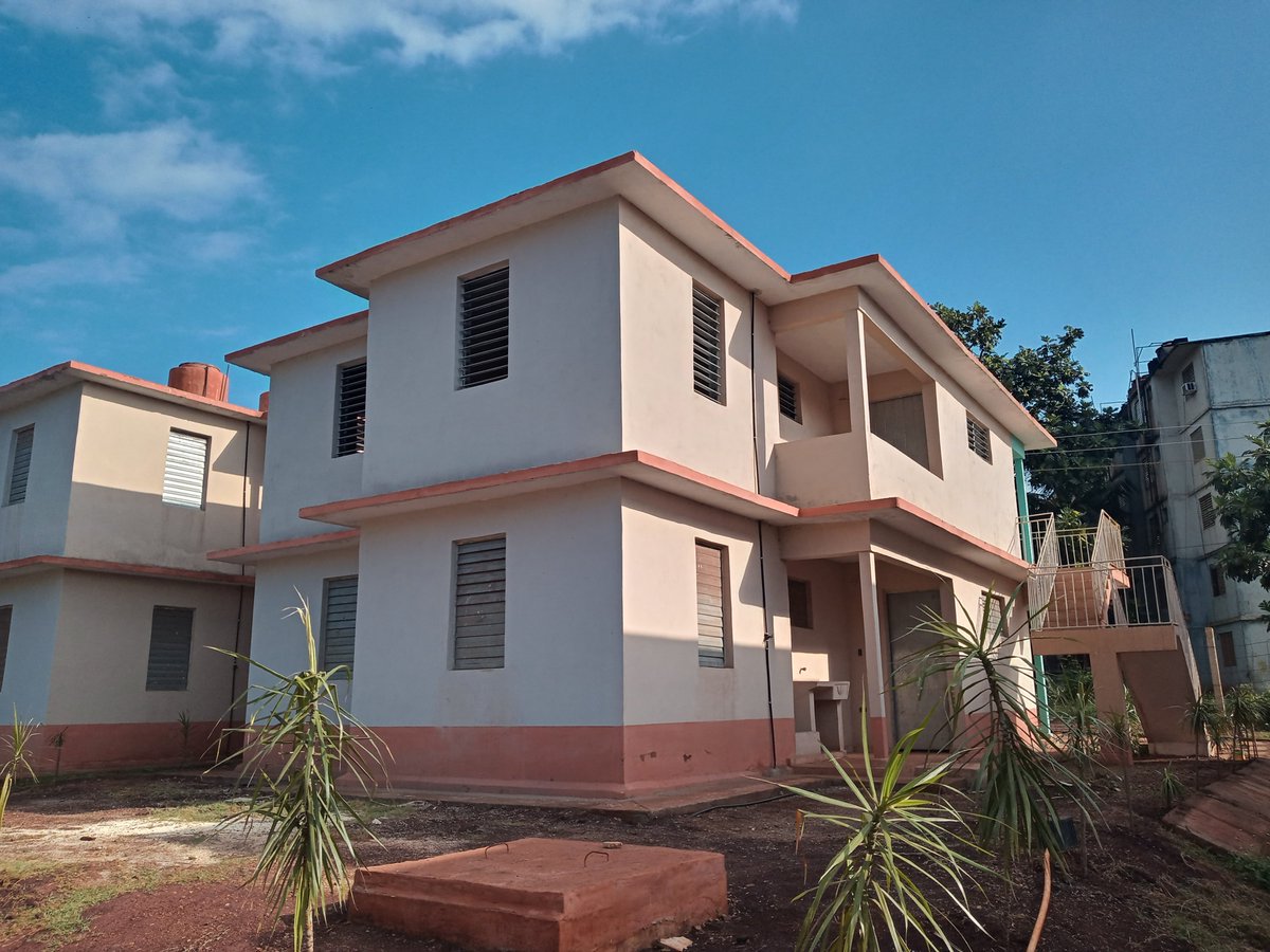 Autoridades moenses chequean en el terreno las obras incluidas en el plan de la vivienda #ALaPatriaManosYCorazón