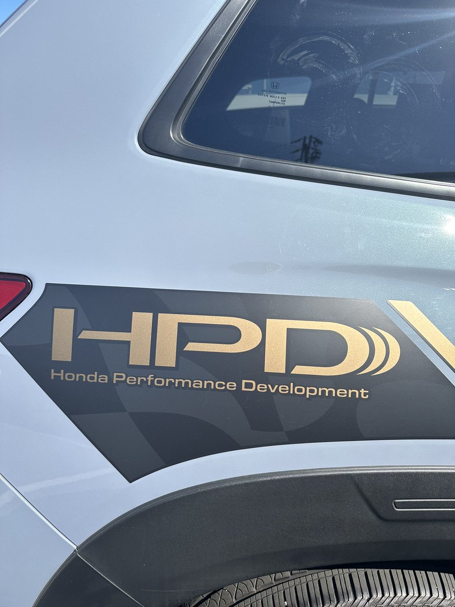 rrk317's tweet photo. Check this out. Honda Passport with HPD package. V6 power, spacious cabin, cool features. Great condition, low mileage, clean title. This is the ride you want. DM me and let’s go. #carsales #carsforsale #usedcars #hondapassport #hpd https://t.co/zr6bJsXnwn