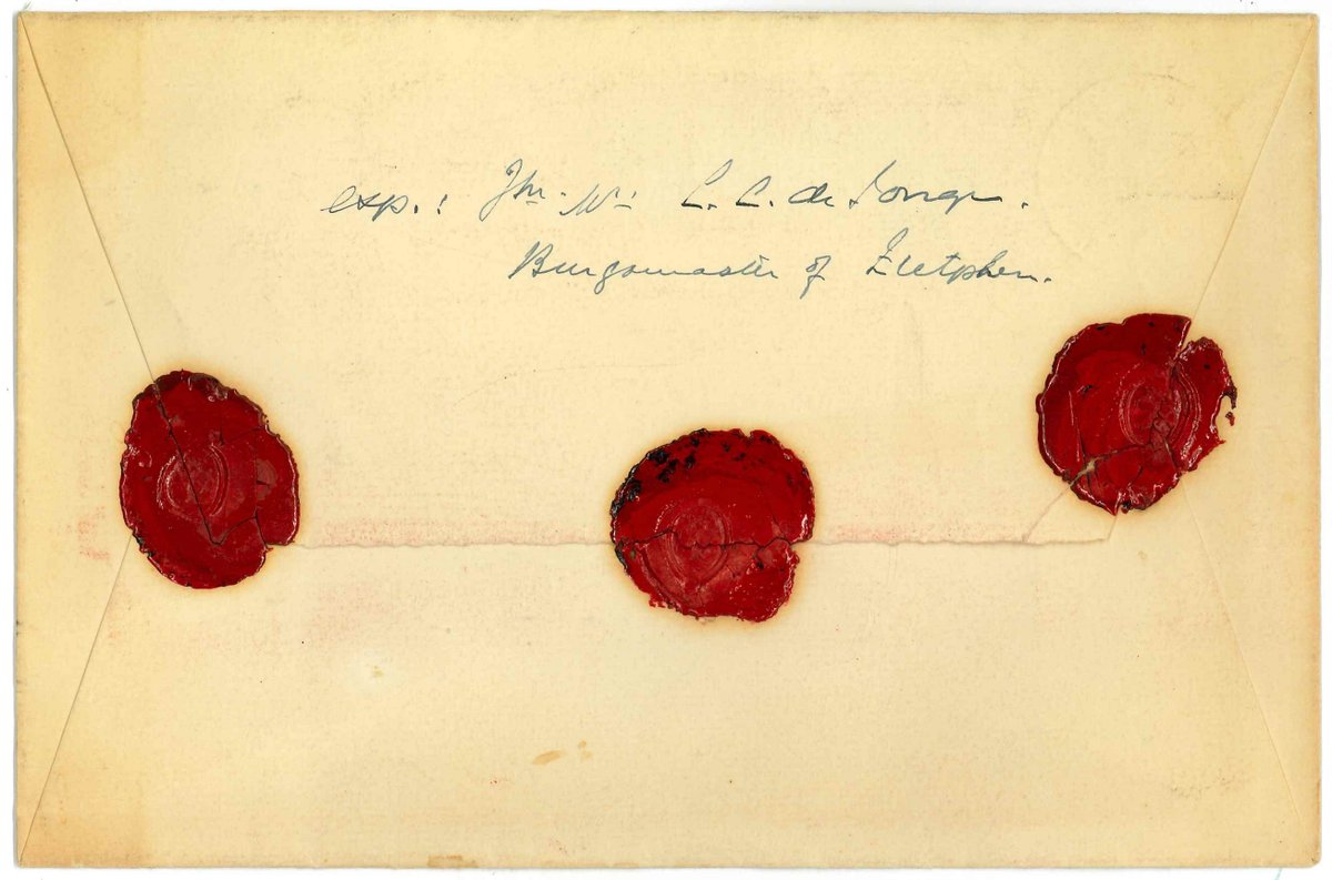 erfgoedzutphen's tweet photo. Erfgoed van de week: “To his Excellency Winston Churchill, p.a. Paleis op den Dam, Amsterdam”. Dat was het opschrift van een ooit verzegelde envelop, zichtbaar afkomstig van toenmalig burgemeester van Zutphen C.C. de Jonge: https://t.co/TRhkzApExA
#evdw #erfgoed #zutphen #archief https://t.co/Ka59T0VLQa