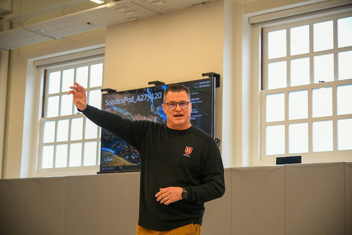 HarvardWrestlin's tweet photo. We were so happy to welcome back our alumni to check out the recent renovations to our facility!

Check out all the new updates ⤵️
🗞️ https://t.co/TUDbIpsHGy
#GoCrimson | #OneCrimson https://t.co/inImrJ0EkL