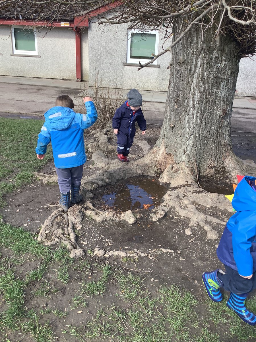 ForehillELC's tweet photo. Playground Fun! #earlylearners #grossmotor #healthandwellbeing https://t.co/Q9GeKcK72c