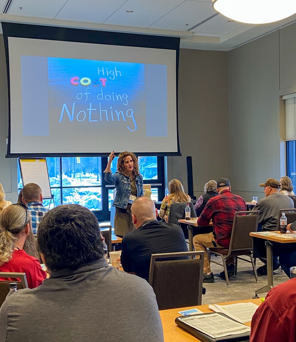 MinnesotaCities's tweet image. "Courageous conversations are the ones you don't want to have."  Participants are learning to navigate difficult conversations in the workplace at today's Loss Control Workshop in Virginia. 

#MnCities #LMCIT