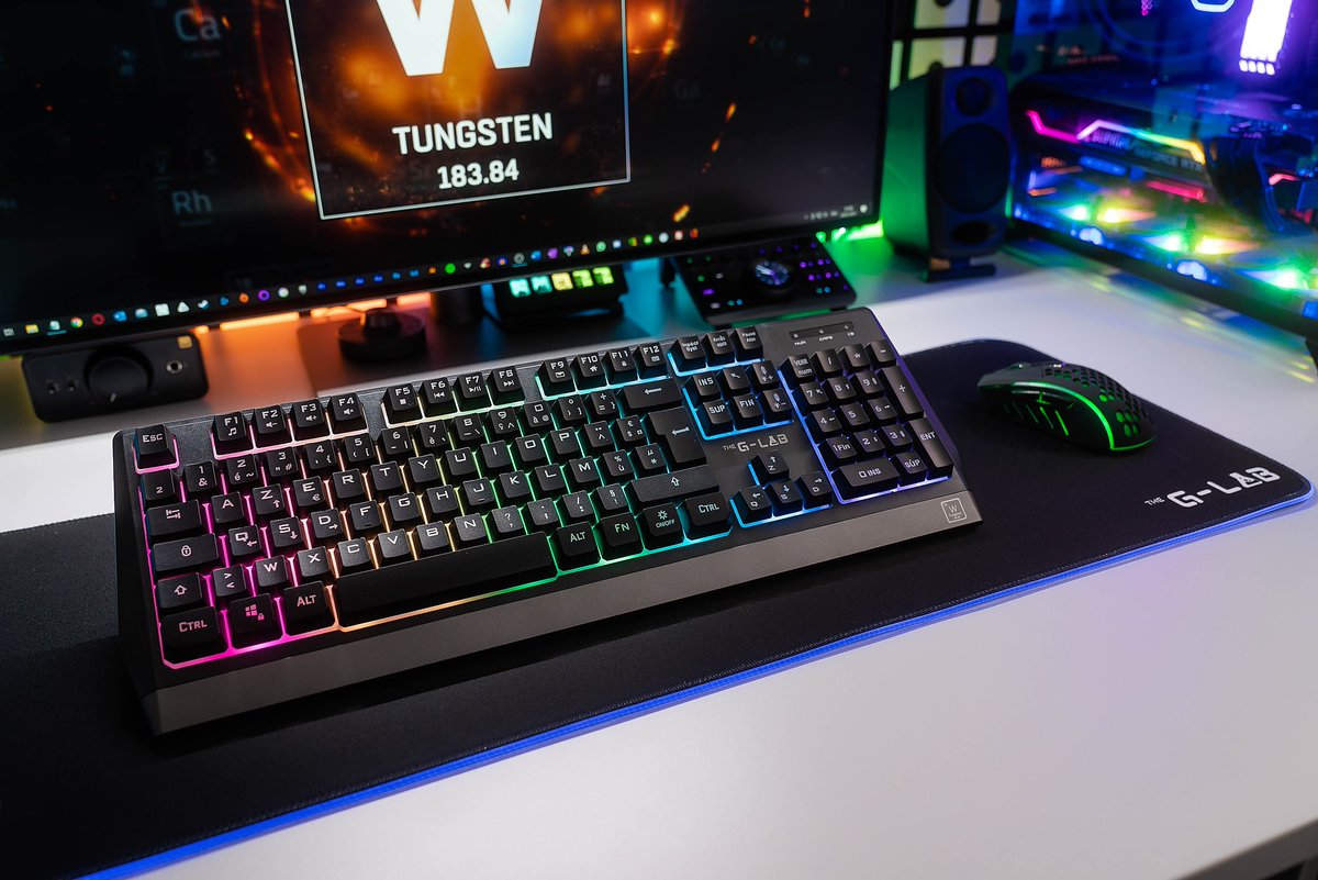TheGLab_Gaming's tweet photo. Profitez de la liberté du sans-fil grâce au Combo Tungsten 📶
🖱️ Souris Légère et Ergonomique
🔋 Autonomie longue durée
🕹️ Compatible sur PC, Playstation & Xbox
➡️ https://t.co/Xif1476yx3
#gaming #keyboard #claviergaming #claviergamer #combogaming https://t.co/tj8tjYjwFE