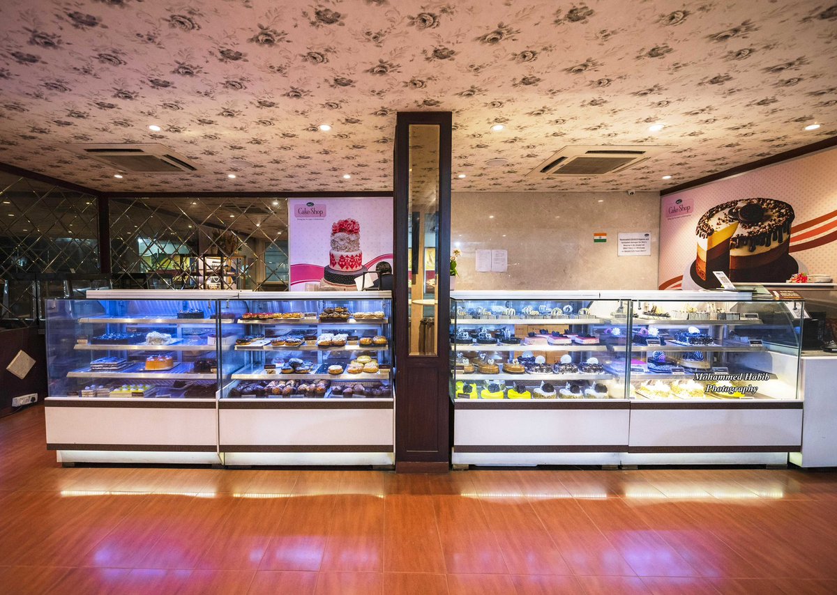 Z9Habib's tweet photo. “When cake is the answer, who cares what the question is… ” - Anonymous🎂

#CakeNation #HotelBaseraa #NikonIndia #MohammedHabib #Secunderabad #Hyderabad https://t.co/brRuPObaEB