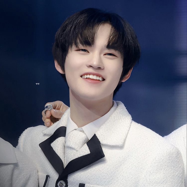 plengbob's tweet image. wedding day               the next morning