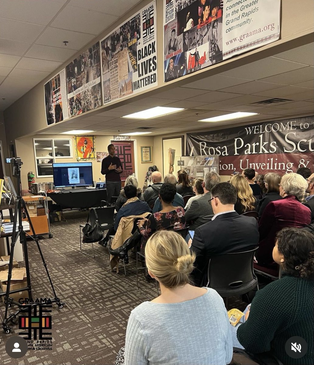 Calvin Center for Faith & Writing tweet media