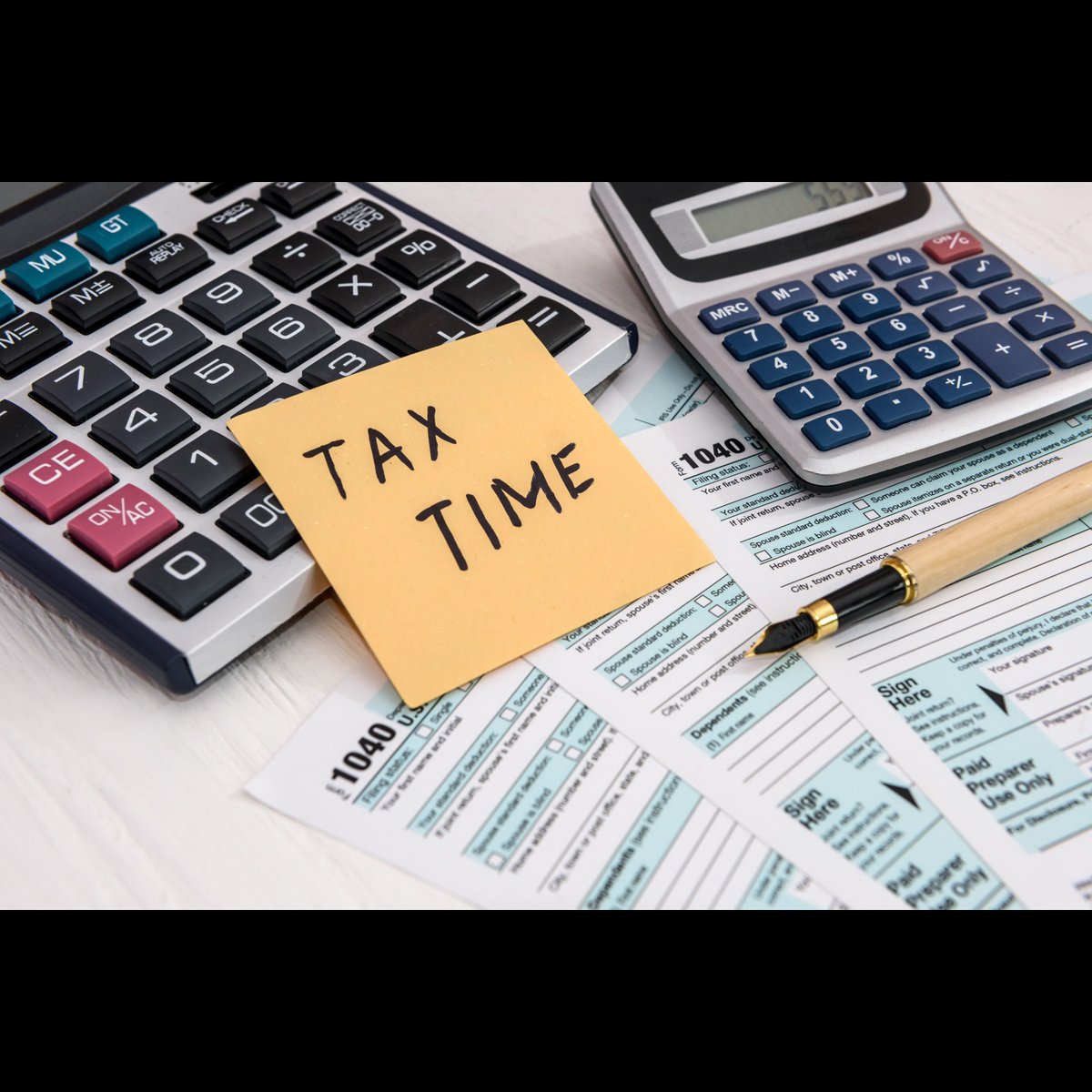 houstonlibrary's tweet image. The @AARPFoundation Tax-Aide program features one-on-one counseling and assistance with preparing basic tax forms, including 1040, 1040A, 1040EZ and other standard schedules. To register, visit tinyurl.com/HPLTaxAide. #OneHoustonOneLibrary #ILoveHPL