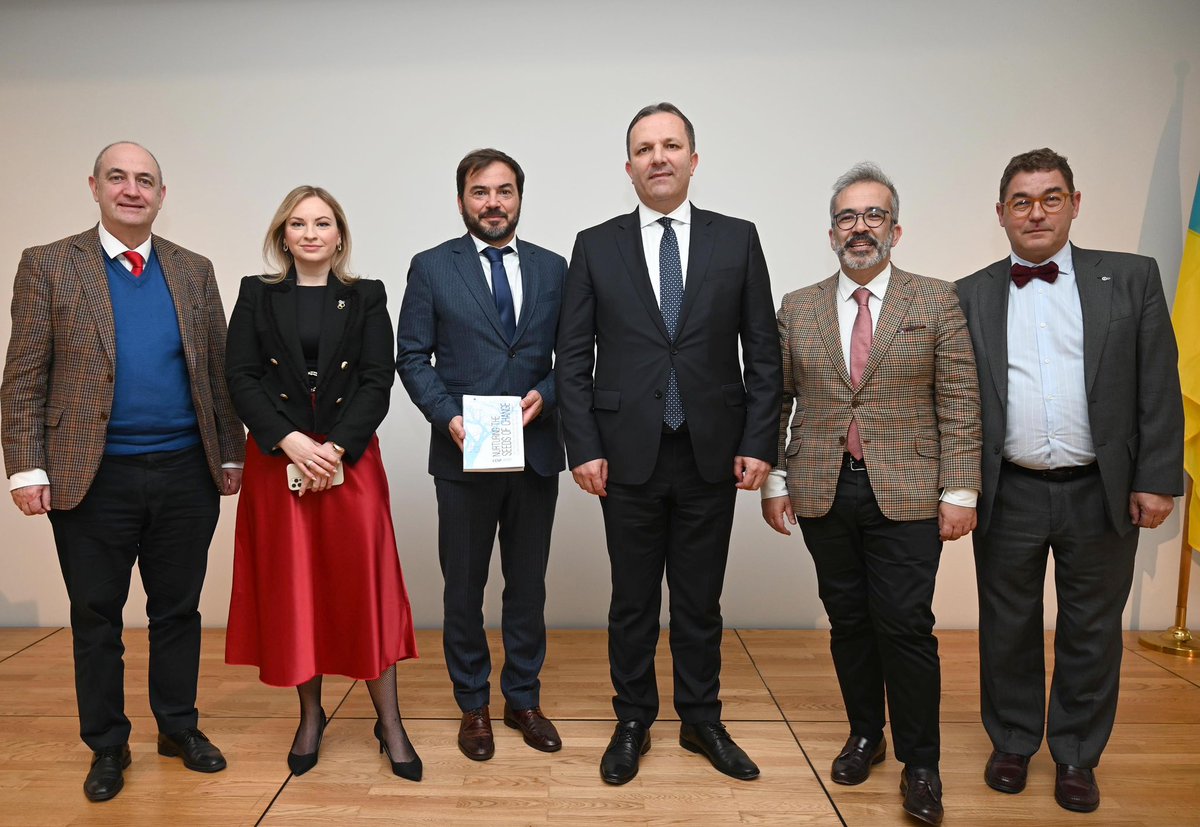 cespolice's tweet photo. Presentation of @cespolice Strategic Document. 
Special thank to the high level representatives of the European and International Organizations, Mr. @o_spasovski Minister of Interior of N. Macedonia and Mr. Paulo Rangel, European Parliament for being an added value to this event. https://t.co/uuEHCKRUsV