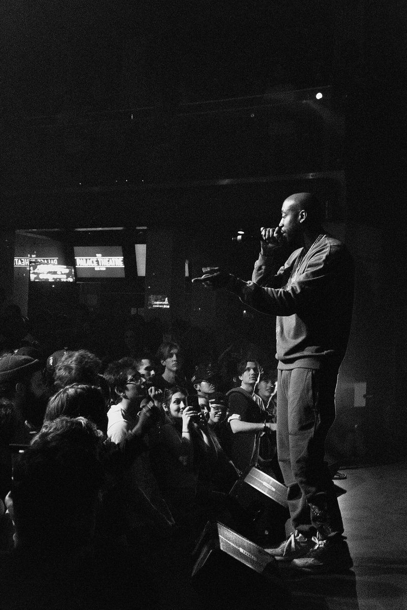 bigbelly101's tweet photo. @DebatingHipHop_ @FreddieGibbs 2nd pic goes hard in b&amp;w 🫡 https://t.co/YdaqqM48So