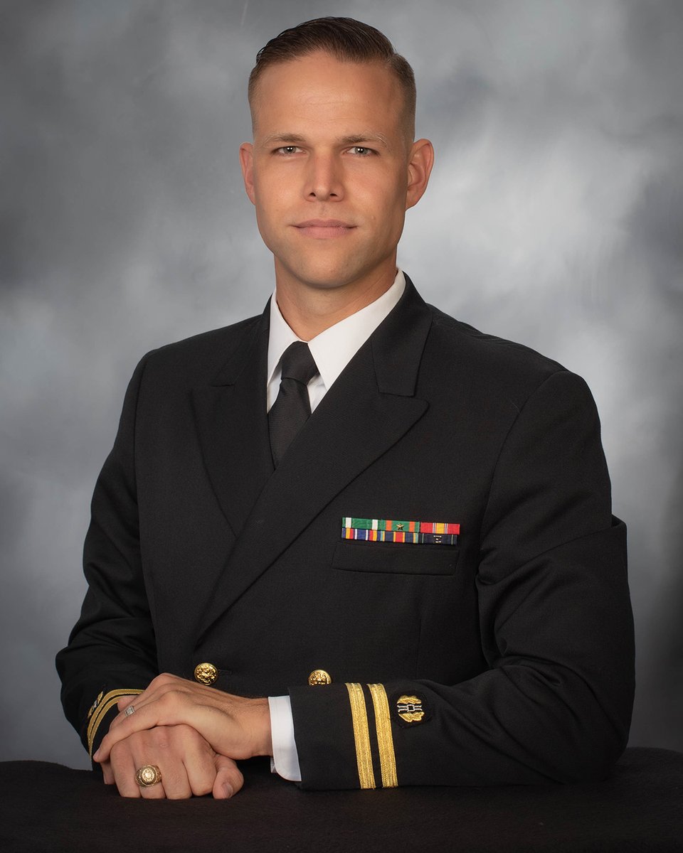 U.S. Naval Academy tweet media