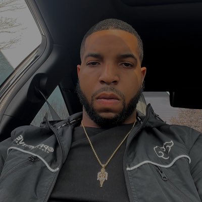 coolinTorrin's tweet photo. #NewProfilePic https://t.co/xsKixCbEbB